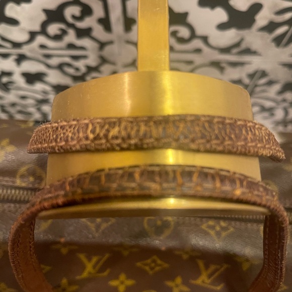 Fair Used Condition LOUIS VUITTON Papillon 26 Handbag - Picture 4 of 10